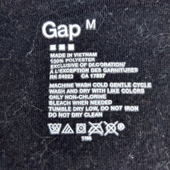 GAP Factory black quarter-zip fleece pullover - Picture 6 of 7